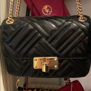 Micheal Kors purse